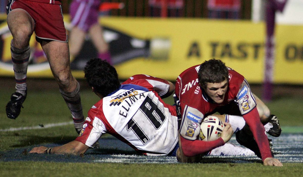 TRY-TIME: Ben Cockayne wins the match for Hull KR in February 2007.