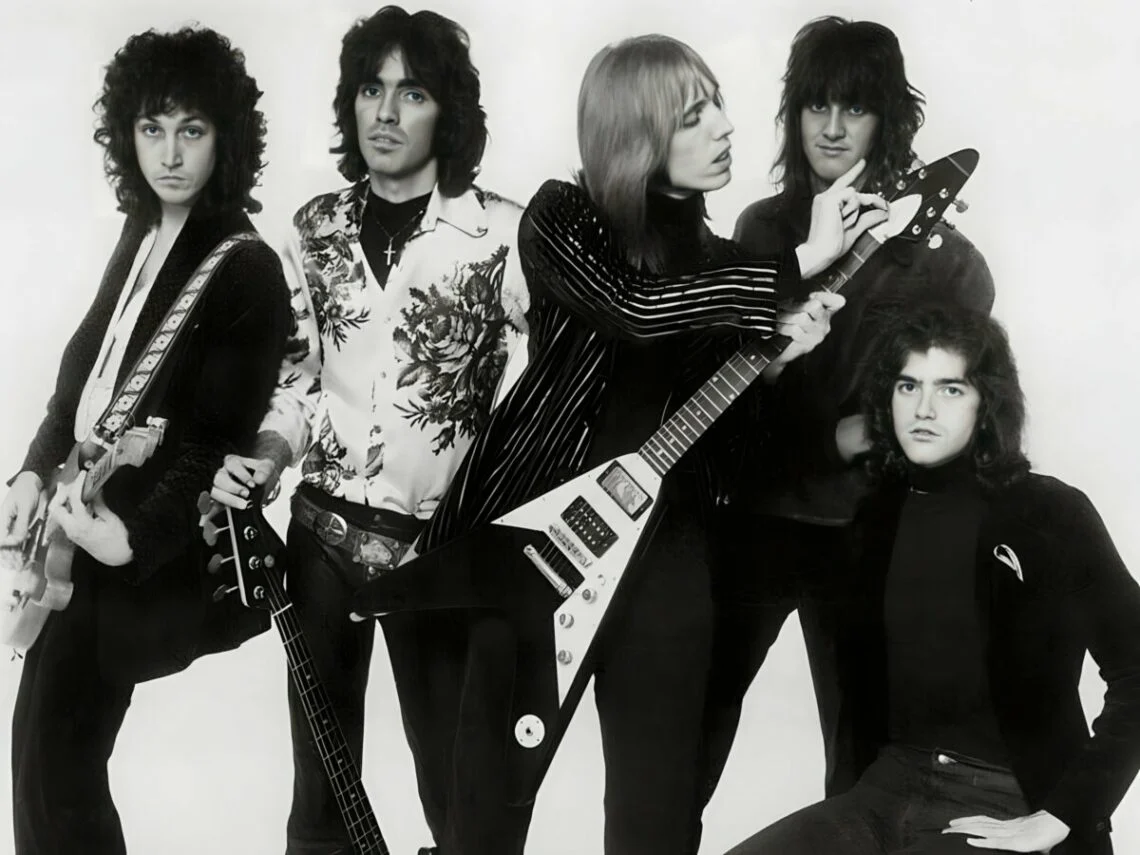 Tom Petty and The Heartbreakers - 1977 - Far Out Magazine