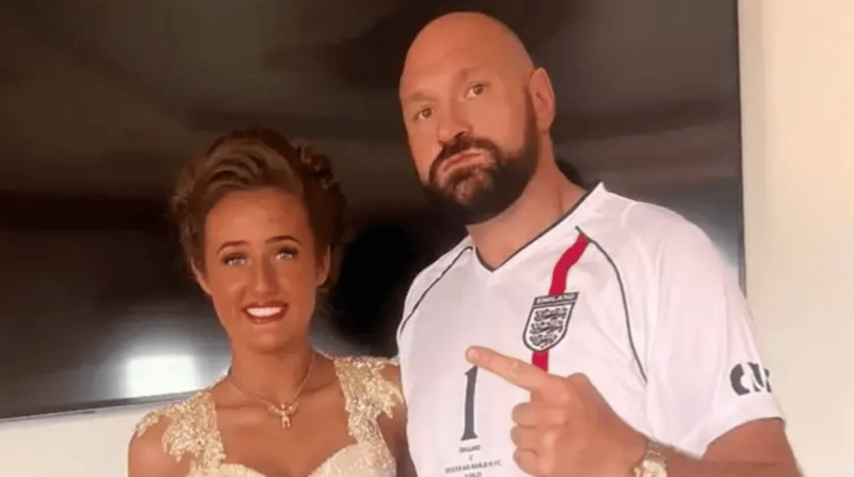 Tyson Fury's daughter Venezuela, 16, shares her wedding date after mum blasted critics - London Evening Standard