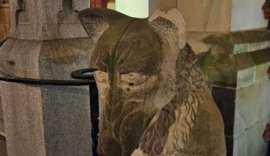 Wolf sculpture standing guard outside Inverness Town House damaged in suspected act of vandalism