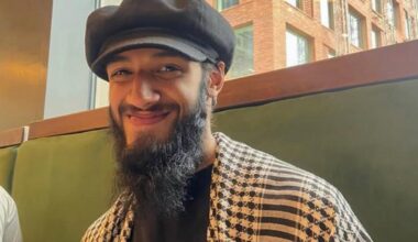 Dozens supporting Palestine hunger strikers arrested at London prison | Israel-Palestine conflict News