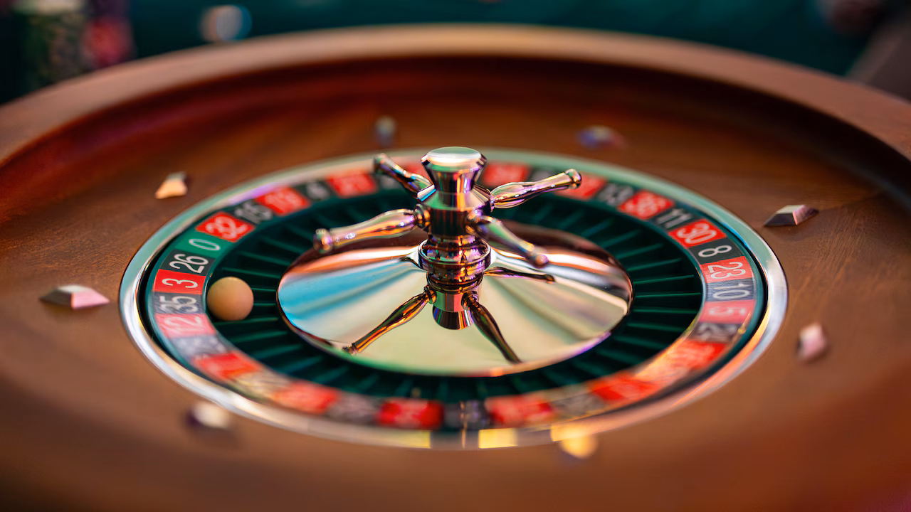 Dear Annie: My best friend’s gambling addiction destroyed his marriage