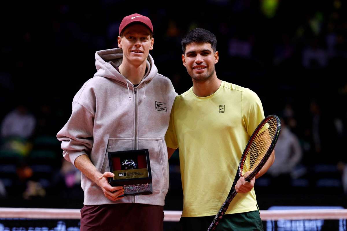 Carlos Alcaraz beats rival Jannik Sinner in entertaining South Korea exhibition match