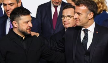 US backs security guarantees for Ukraine, as France and UK pledge troops | Russia-Ukraine war News