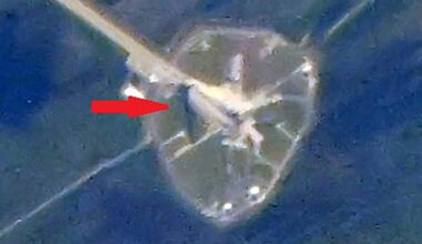 Lone NASA astronaut photographs the Artemis II rocket from the International Space Station