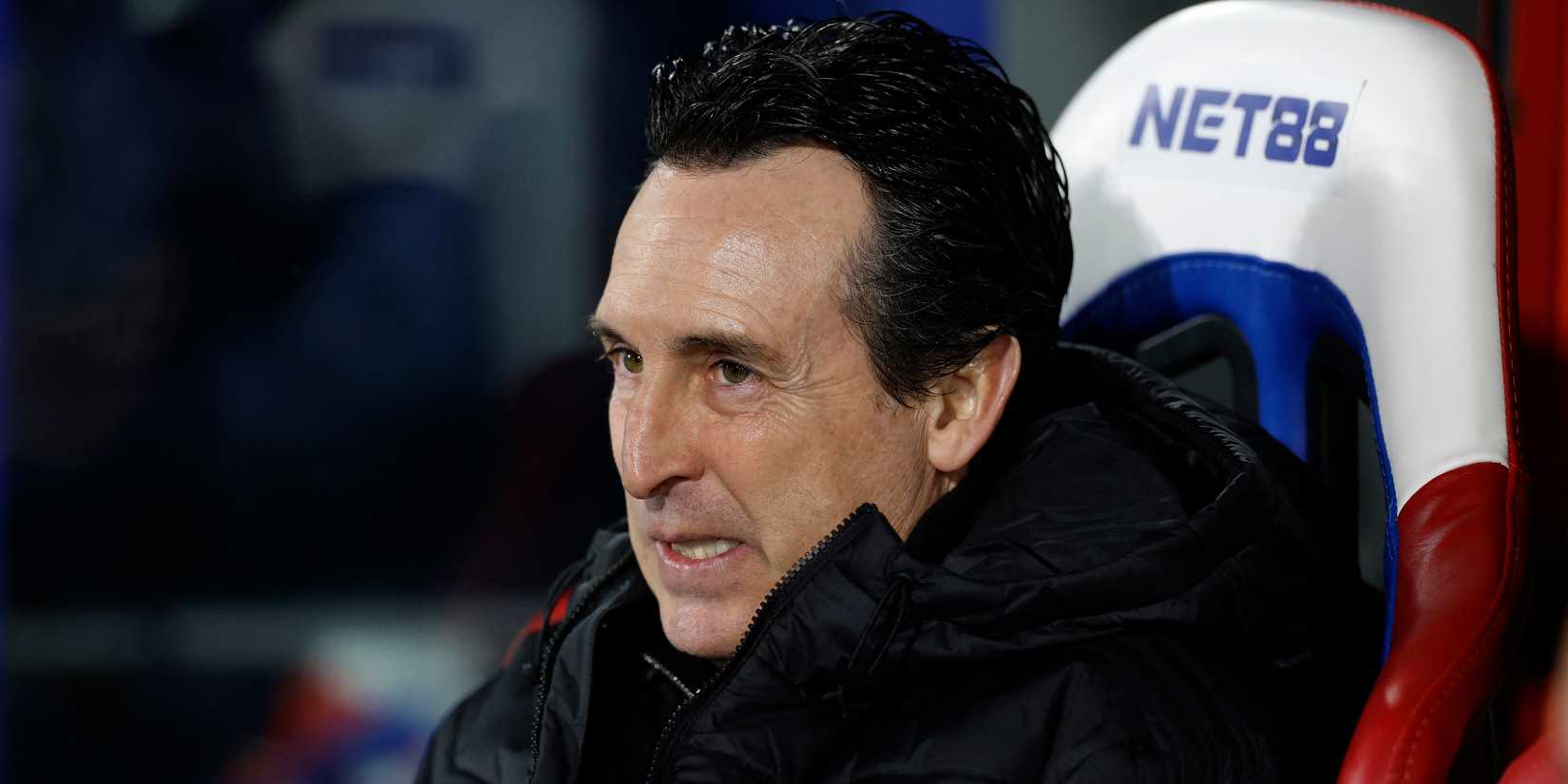 Aston Villa manager Unai Emery looks on before the match