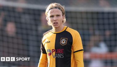 Sammy Braybrooke playing for Newport County