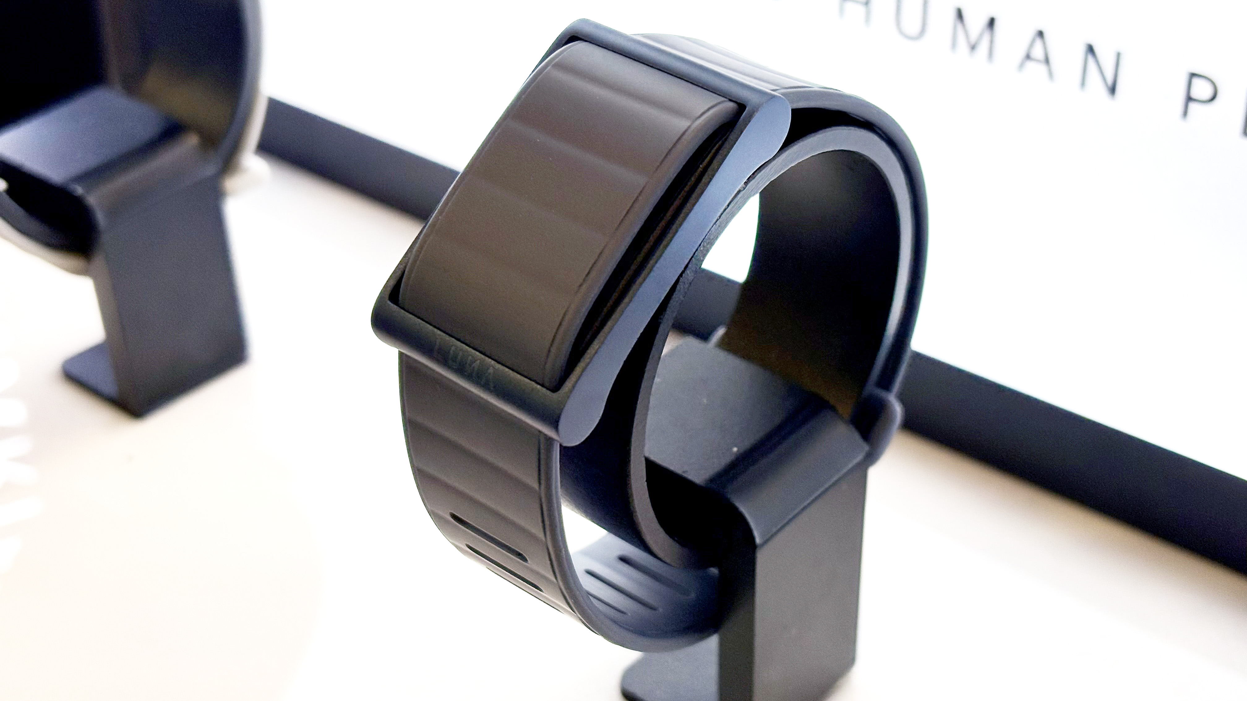 Luna Band fitness tracker hands-on at CES 2026