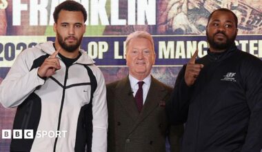 Moses Itauma stands next to Frank Warren and Jermaine Franklin at a news conference