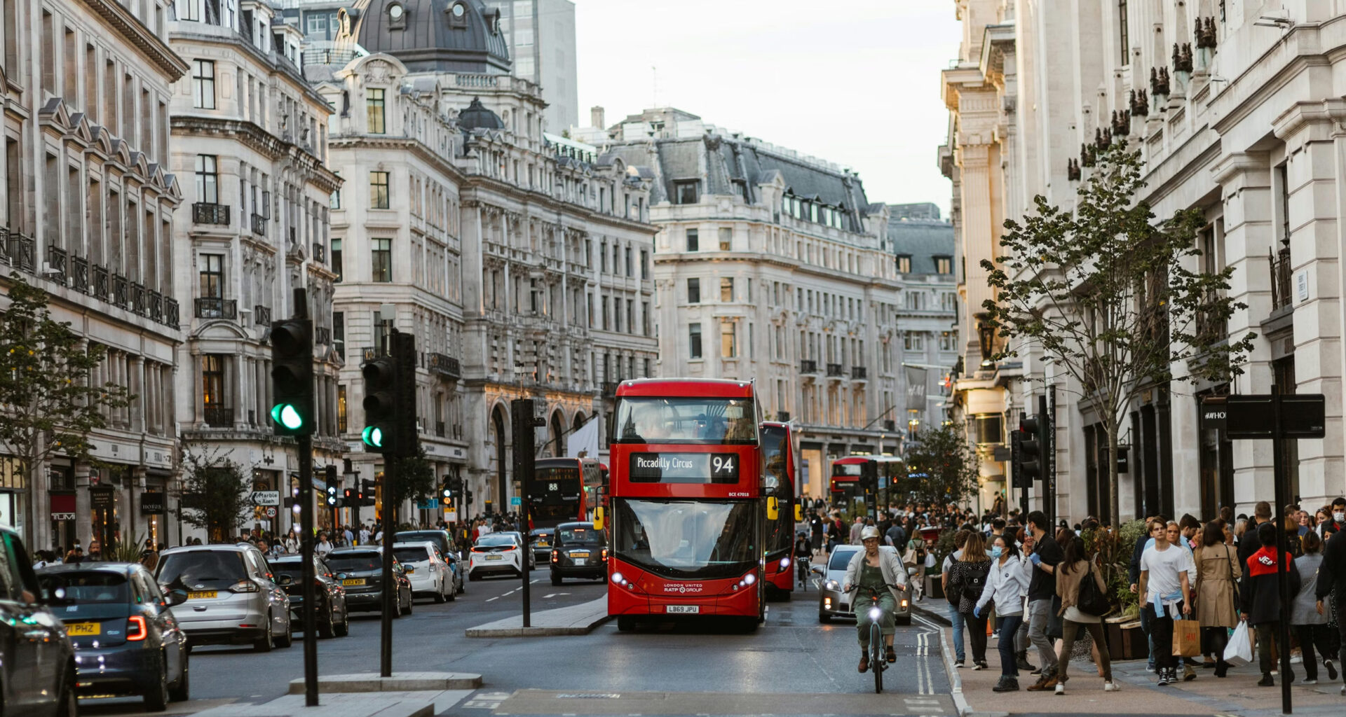 What to know about the new UK dual citizen passport rules