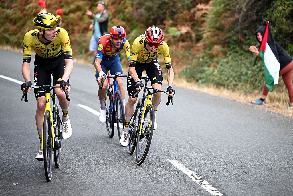 Jonas Vingegaard attack stage 9 Vuelta a Espana 2025