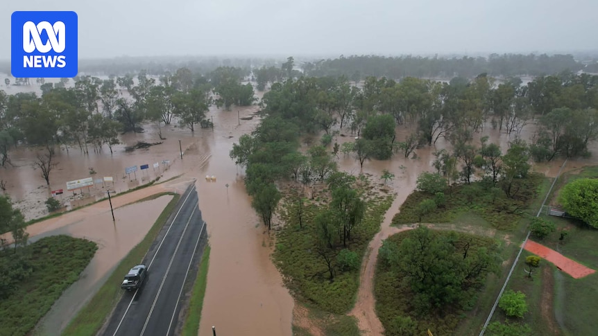 Flood emergency warning for Clermont in central Queensland as ex-Cyclone Koji moves inland