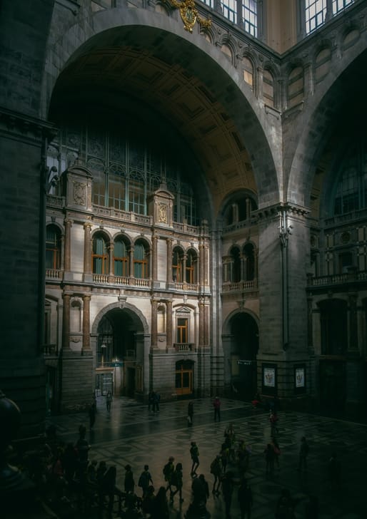 Winner in Historic Interior: Antwerpen-Centraal station : A Crossroads Beyond Time by Onur Guney