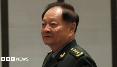 Zhang Youxia arrives for a group photo session before the opening ceremony of the Western Pacific Naval Symposium in Qingdao, Shandong province