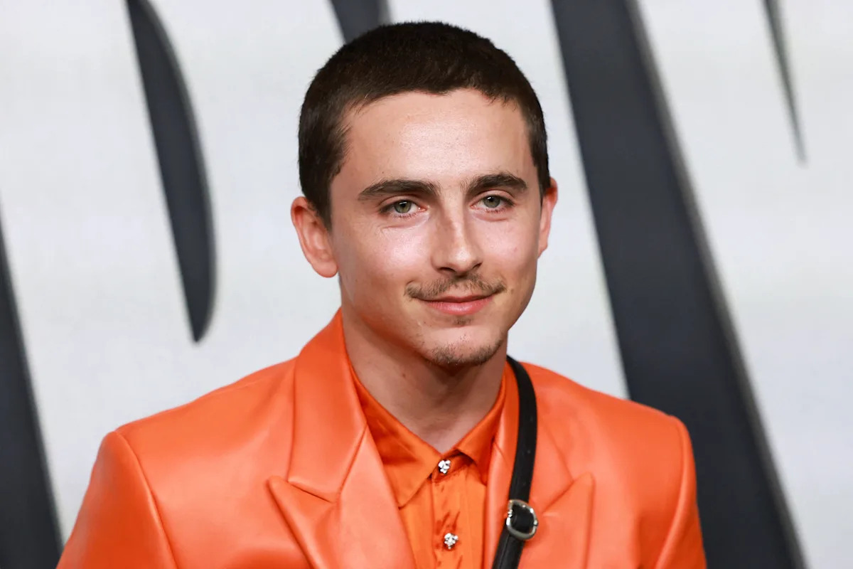 Timothée Chalamet hilariously thanks 'Shark Tank' star at Golden Globes