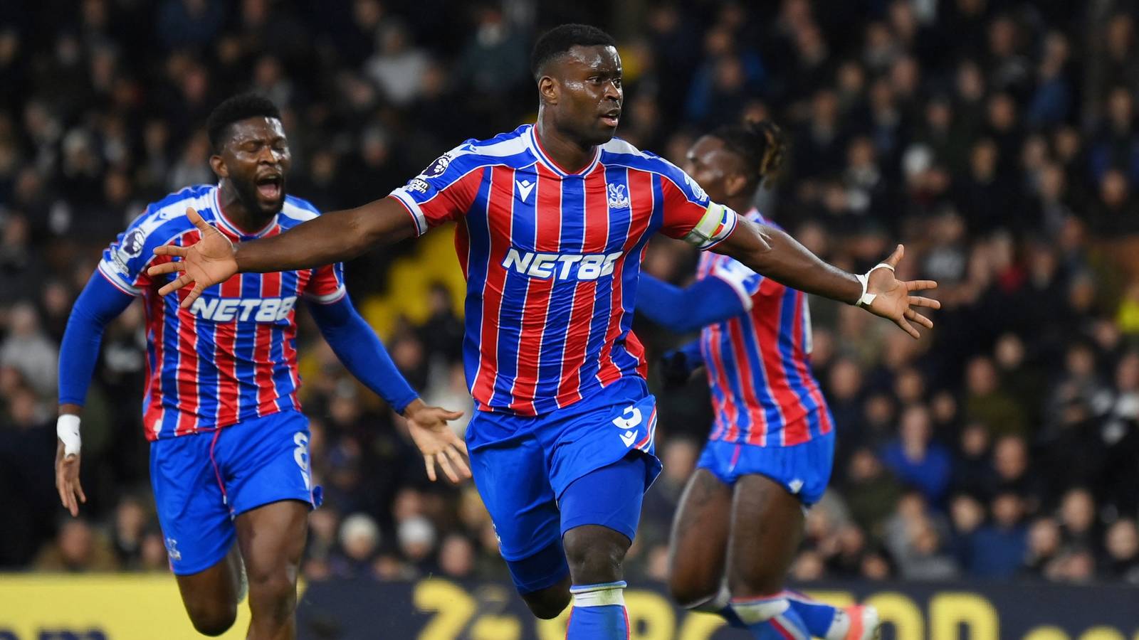 Arsenal "real contenders" to sign £35m sensation