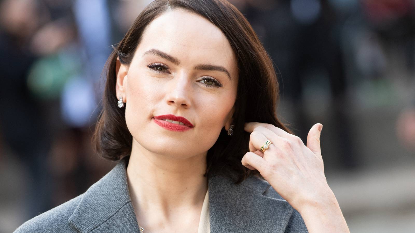 Daisy Ridley Remarks On Rey's Star Wars Movie Future After Kathleen Kennedy's Exit