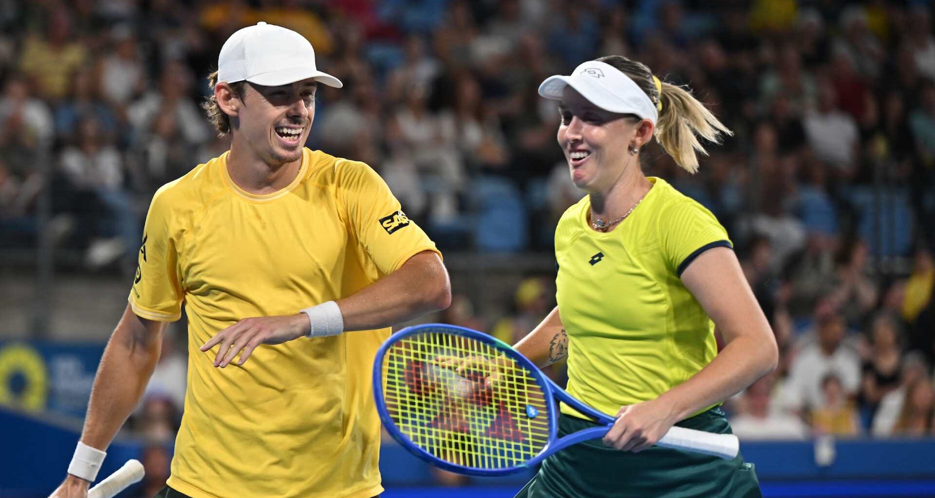 Alex de Minaur at the double! Australia battles past Czechia to reach United Cup QFs | ATP Tour