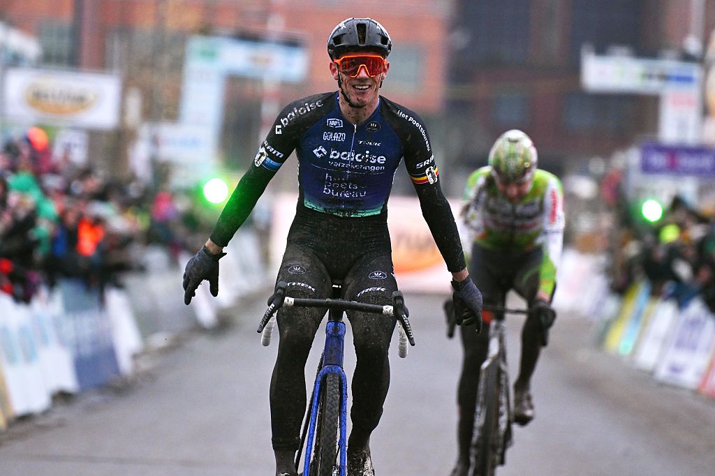 BERINGEN, BELGIUM - JANUARY 11: Thibau Nys of Belgium celebrates at finish line as race winner during the 109th Belgian National Cyclo-cross Championships 2026, Men&amp;apos;s Elite on January 11, 2026 in Beringen, Belgium. (Photo by Luc Claessen/Getty Images)