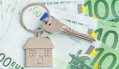 Mortgage rates fall to their lowest level in almost three years