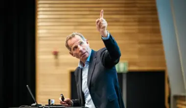 Venezuela needs $183 billion to lift oil output to 3 million bpd: Rystad Energy