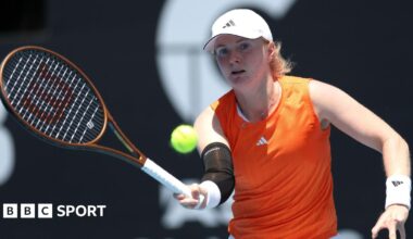 Francesca Jones hits a return