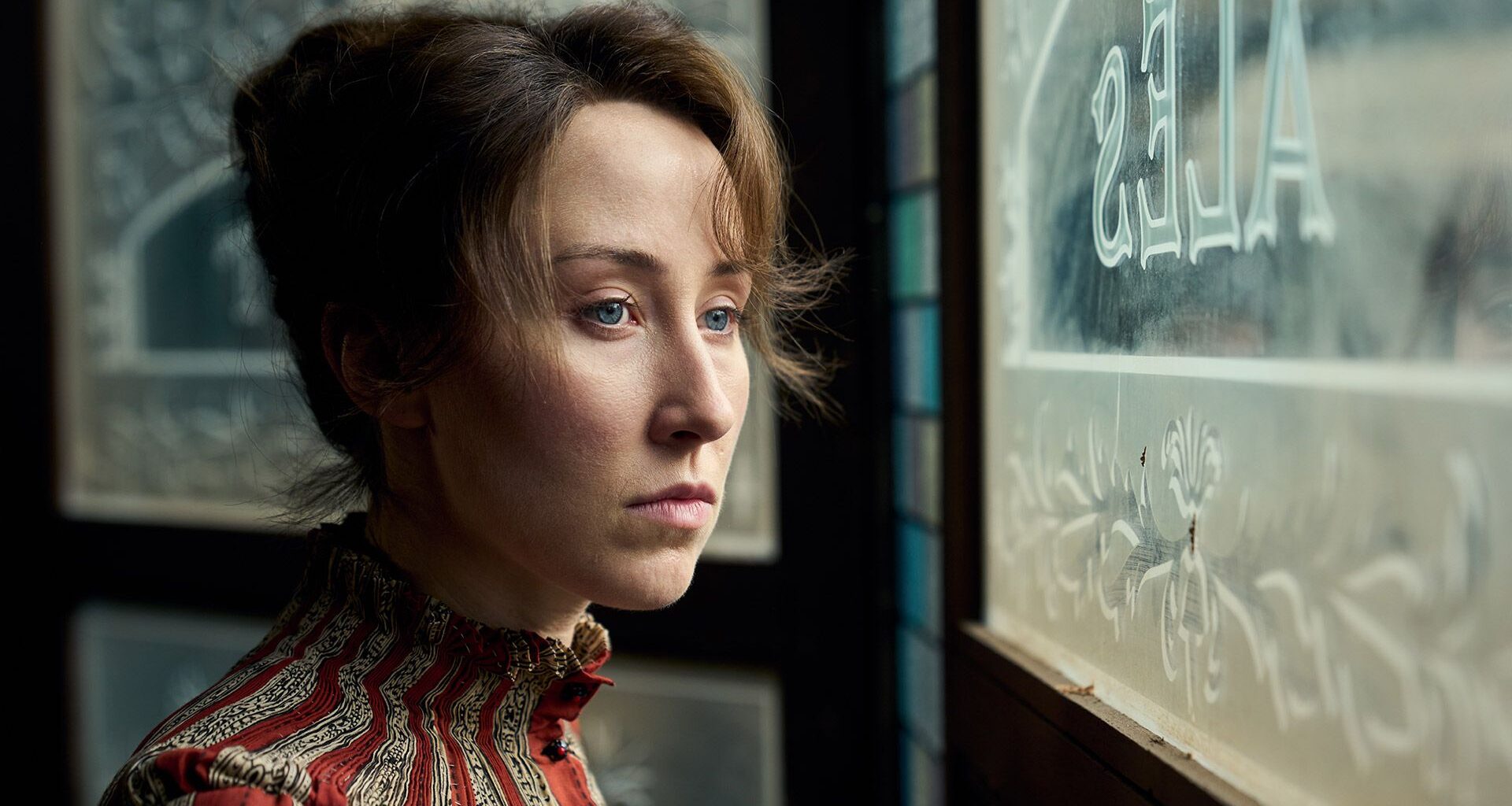 Erin Doherty as Mary Carr in A Thousand Blows season 2