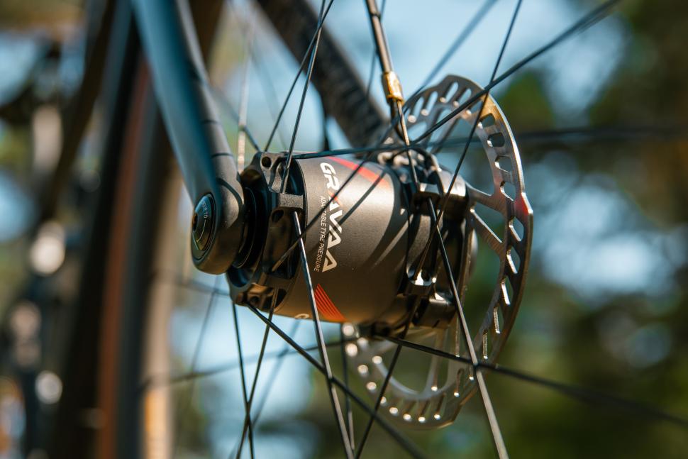 2024 gravaa front hub 2