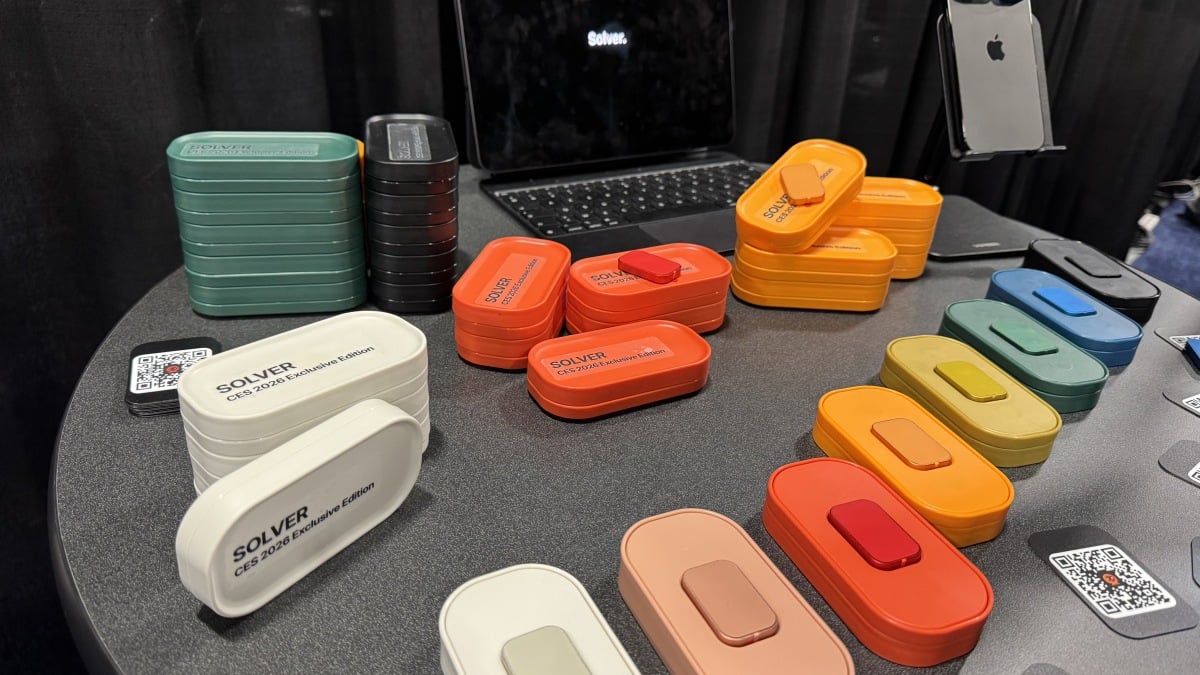CES 2026: Solver adds configurable haptic buttons to your smartphone