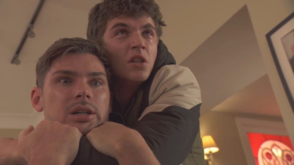 hollyoaks, lucas grabbing ste hay in a headlock