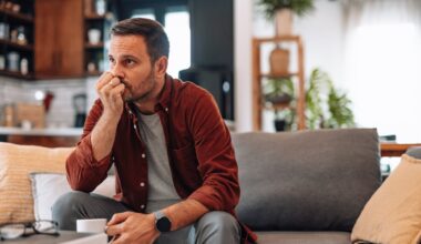 The reason behind common habit, according to psychologist