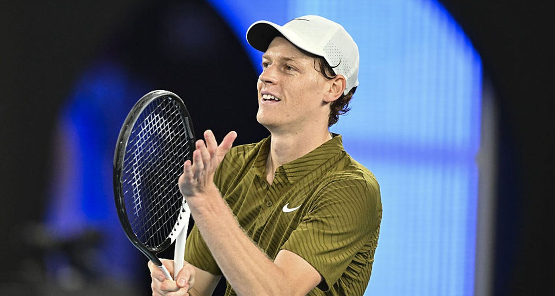 Can anyone stop 'devastating' Jannik Sinner from three-peat at Australian Open 2026? Italian 'on a different level' ahead of Novak Djokovic semi-final
