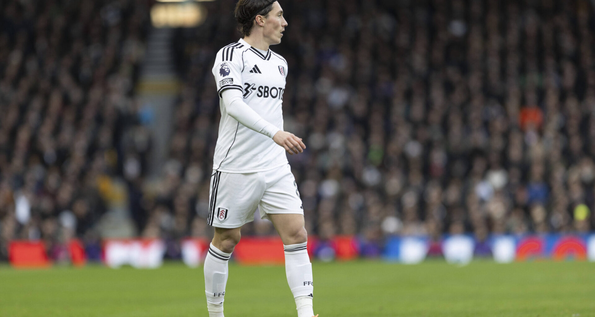 Former Liverpool star could be set to join Everton in January deal