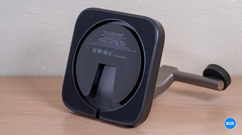 Bottom of the Mophie Qi2 3-in-1 Wireless Charging Stand