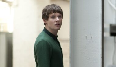 Gritty cult British drama from early 2000s hailed 'one of the best' is about to leave Netflix