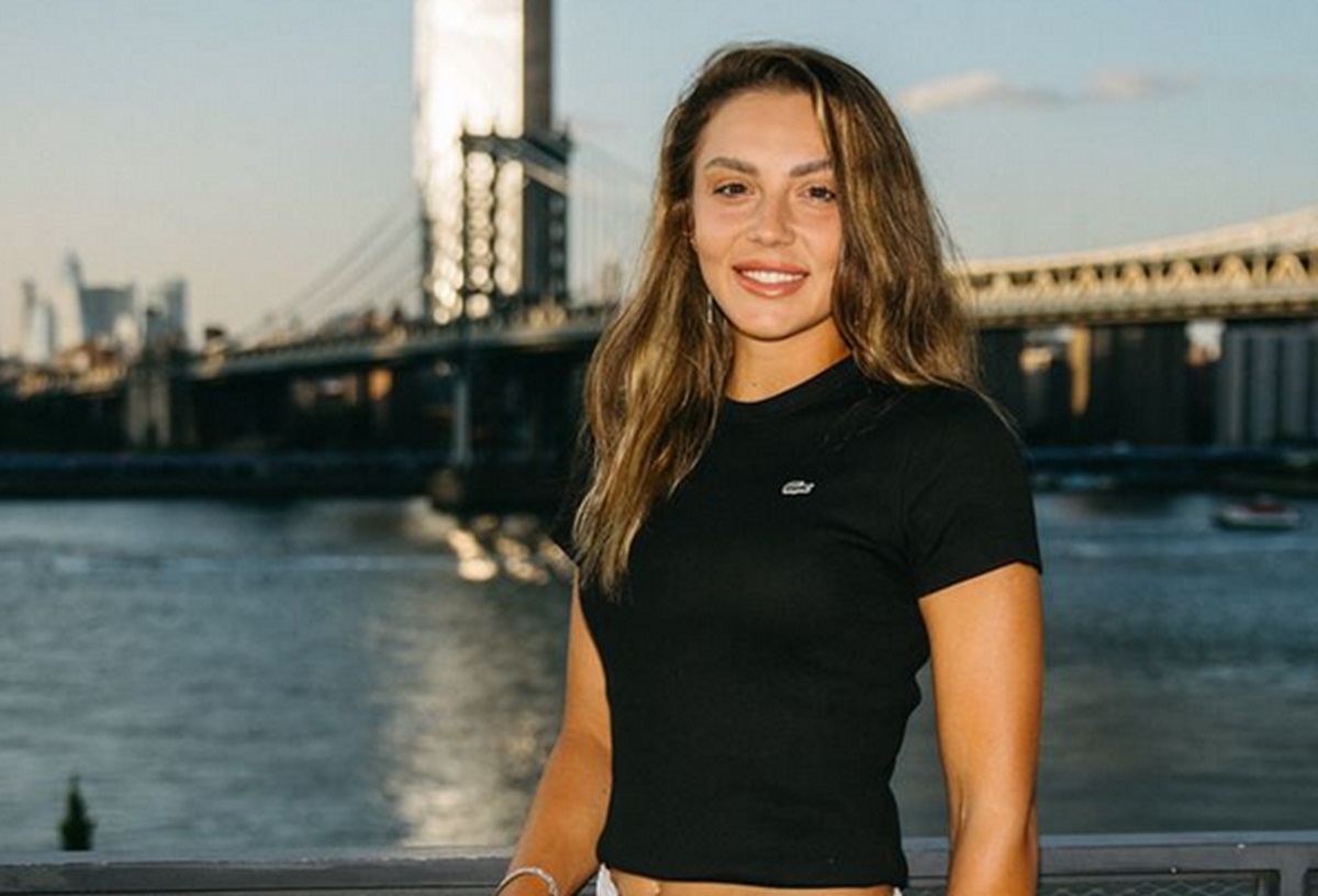 Jaqueline Cristian produces the surprise of the day in Adelaide