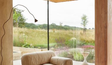 Take A Look Around This Contemporary Barn Conversion