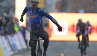 Niels Vandeputte wins in Gullegem