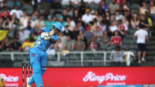 rutherford-struck-an-unbeaten-74