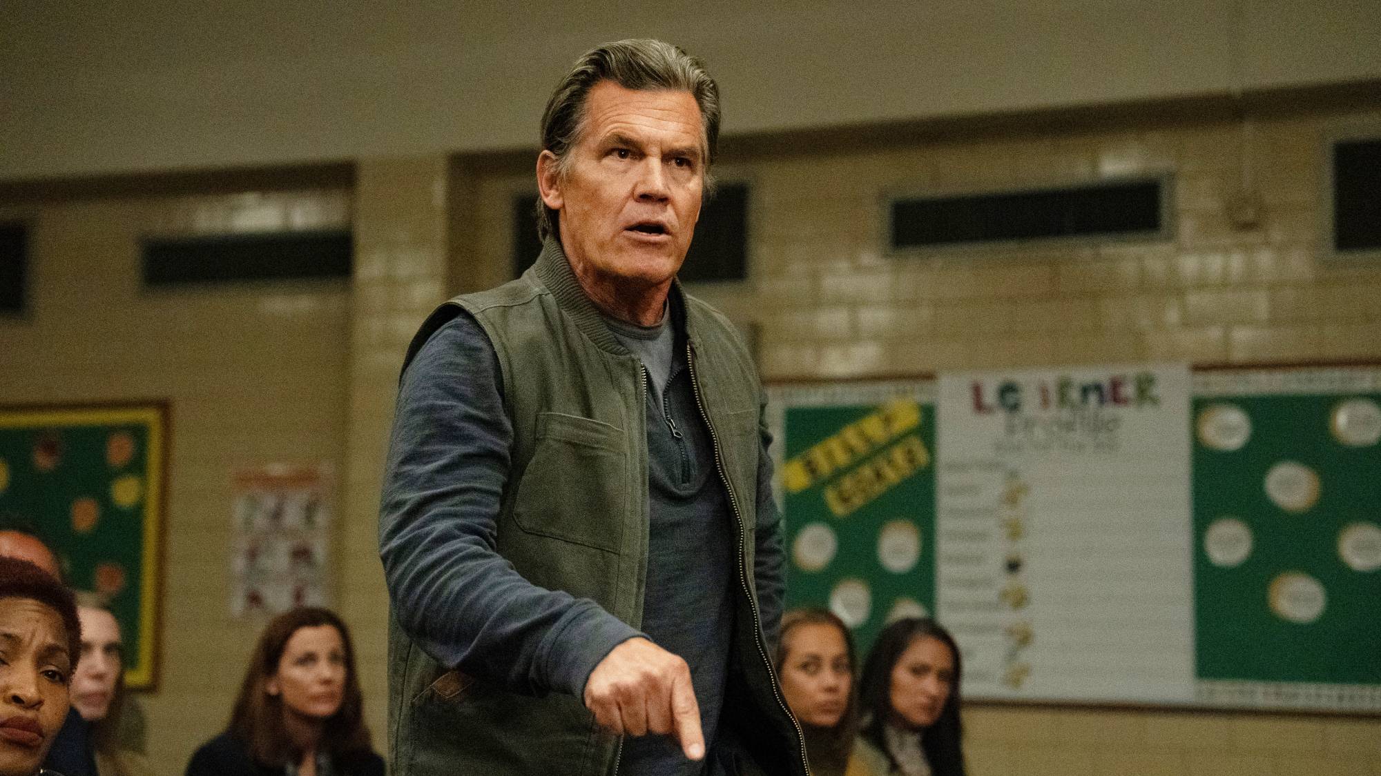 Josh Brolin as Archer in &ldquo;Weapons" movie (2025)