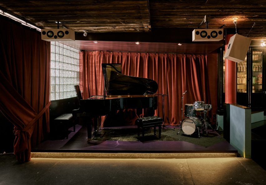 Piano set up in Funny Bar New York