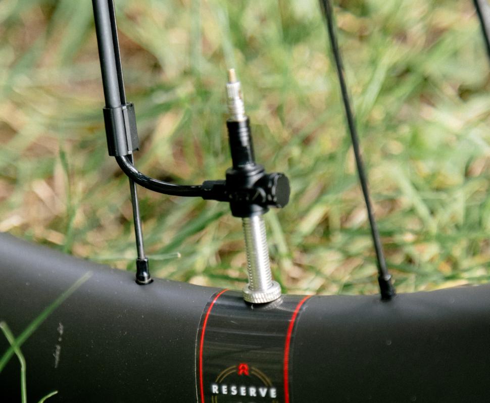 2024 Gravaa valve hose 