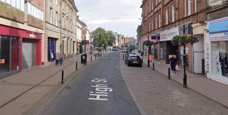Plans to build cycle lane in town “hostile to anyone outside of a car” have been scrapped