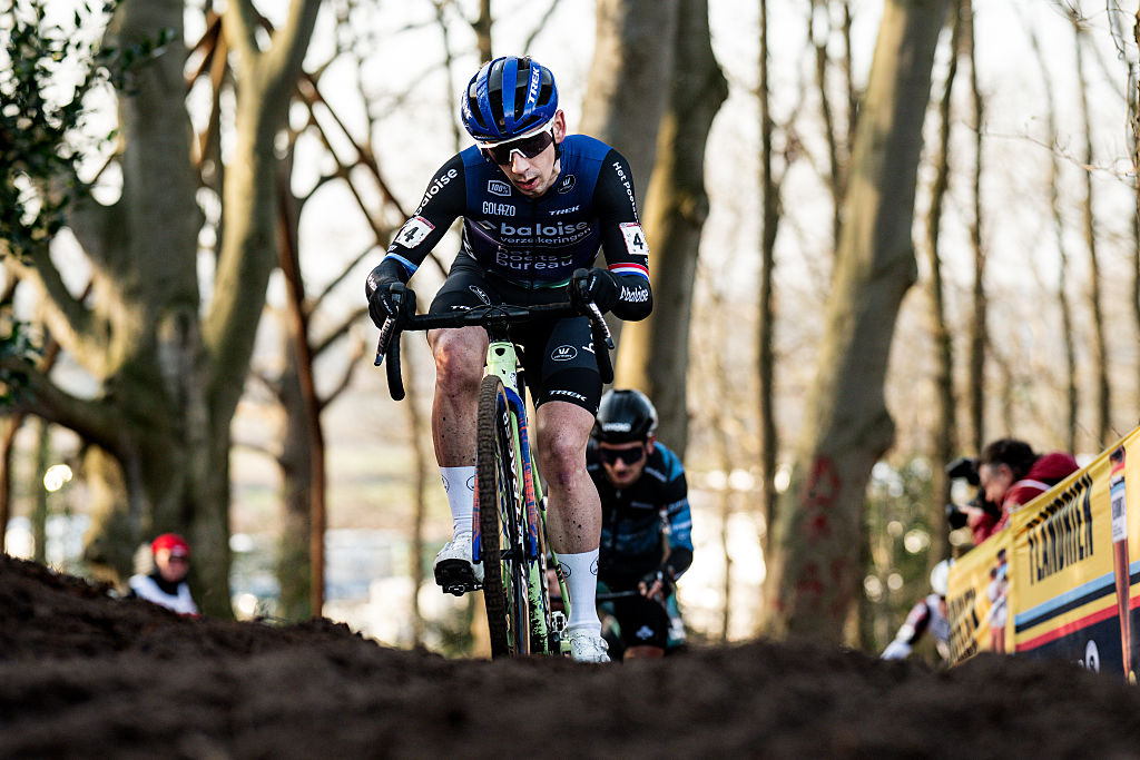 HOOGERHEIDE, NETHERLANDS - JANUARY 25: Lars van der Haar of Netherlands and Team Baloise Verzekeringen - Het Poetsbureau Lions competes during the 35th UCI Cyclo-Cross World Cup GP Adrie Van der Poel Hoogerheide - in Men elite category on January 25, 2026 in Hoogerheide, Netherlands. (Photo by Billy Ceusters /Getty Images)