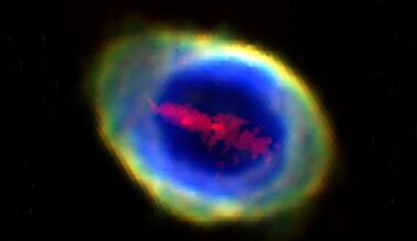 Ring Nebula with 'bar' spotted by William Herschel Telescope. Pic: Roger Wesson/Reuters