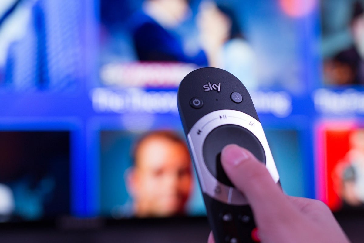 Sky TV down for thousands as outage sweeps UK - The Independent