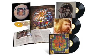 The Beach Boys Announce 1976-1977 Collection
