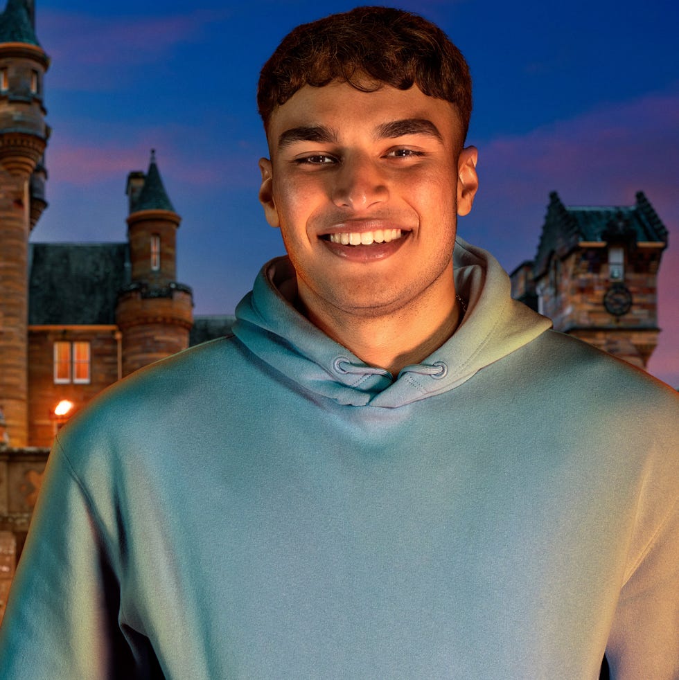 the traitors series 4 cast portrait of