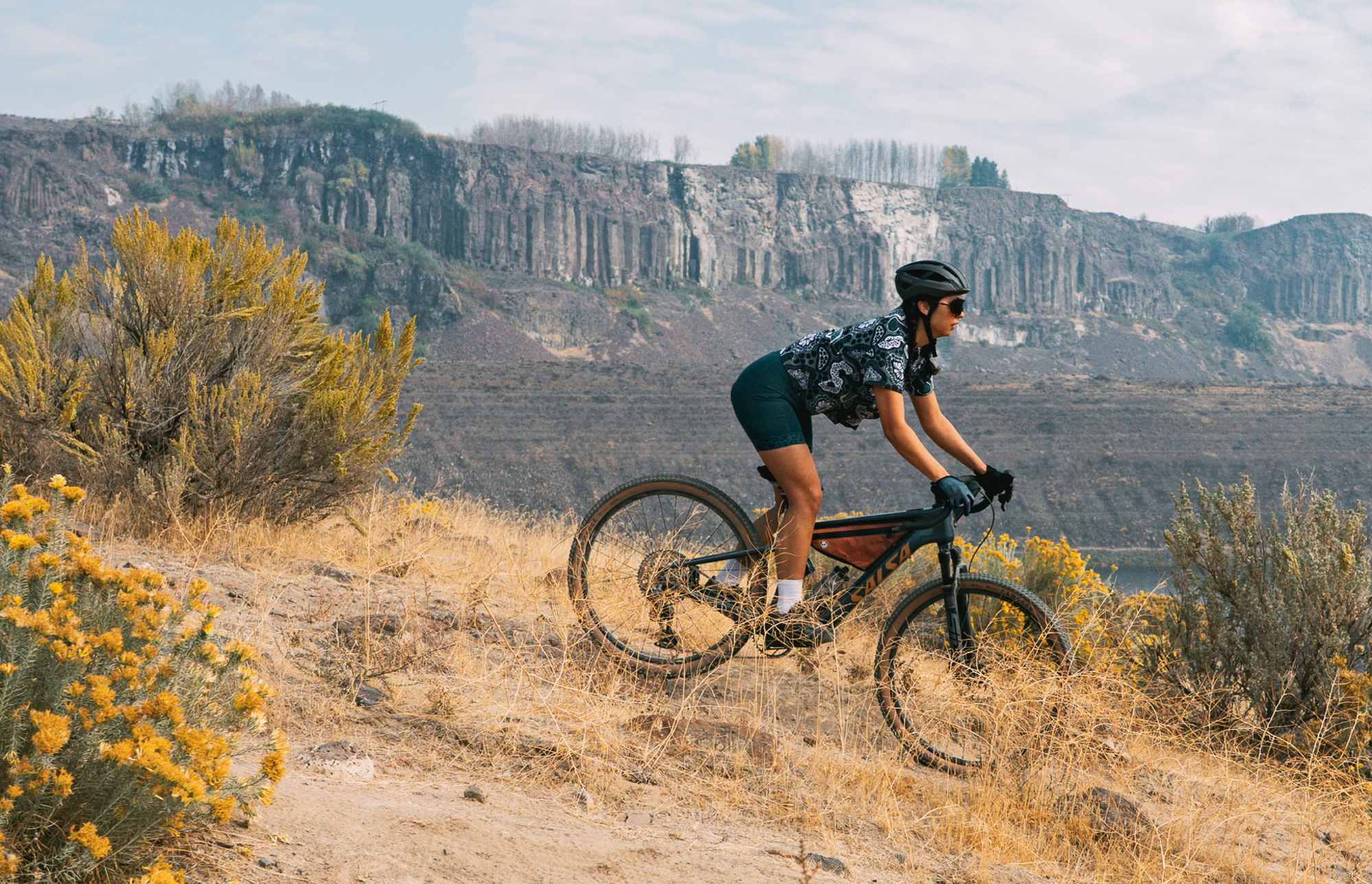 Salsa Cycles Wanderosa full suspension gravel e-bike