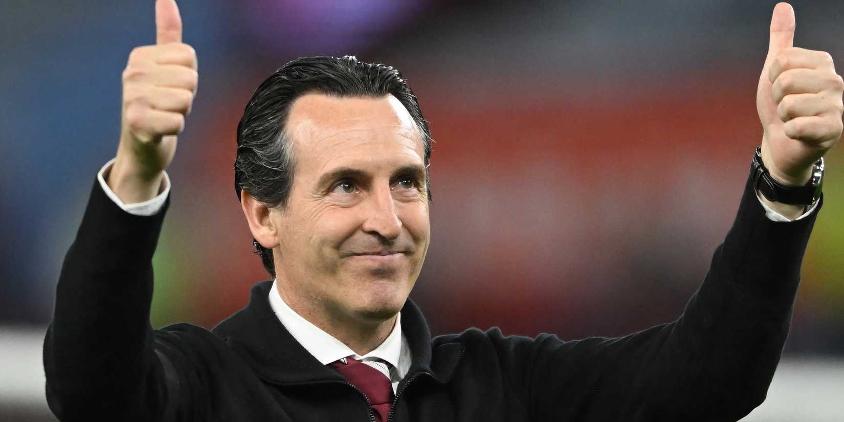 Aston Villa manager Unai Emery gives the thumbs-up
